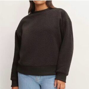 Everlane Women's Black Crew Neck Sweater